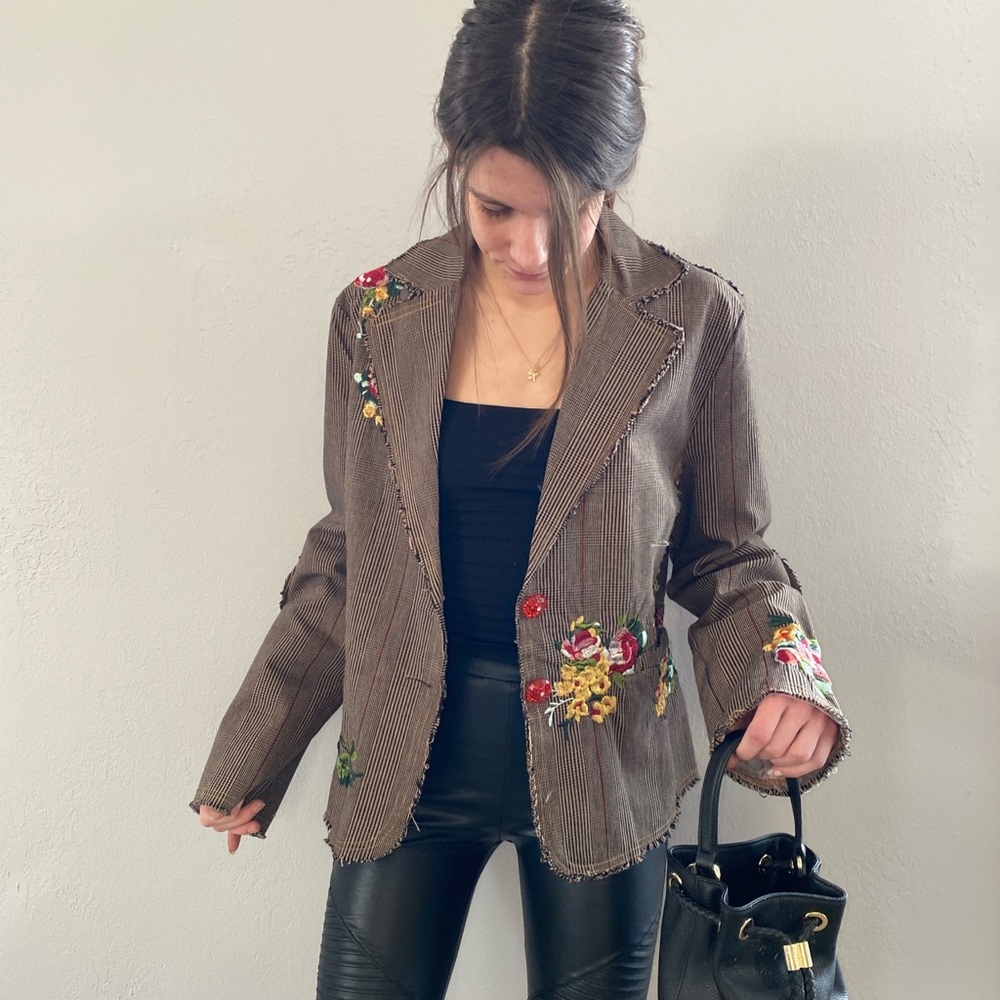 vintage embroidered blazer